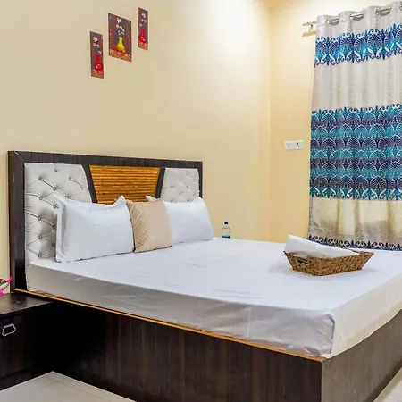 Usha Residency Apartment Varanasi Exterior photo
