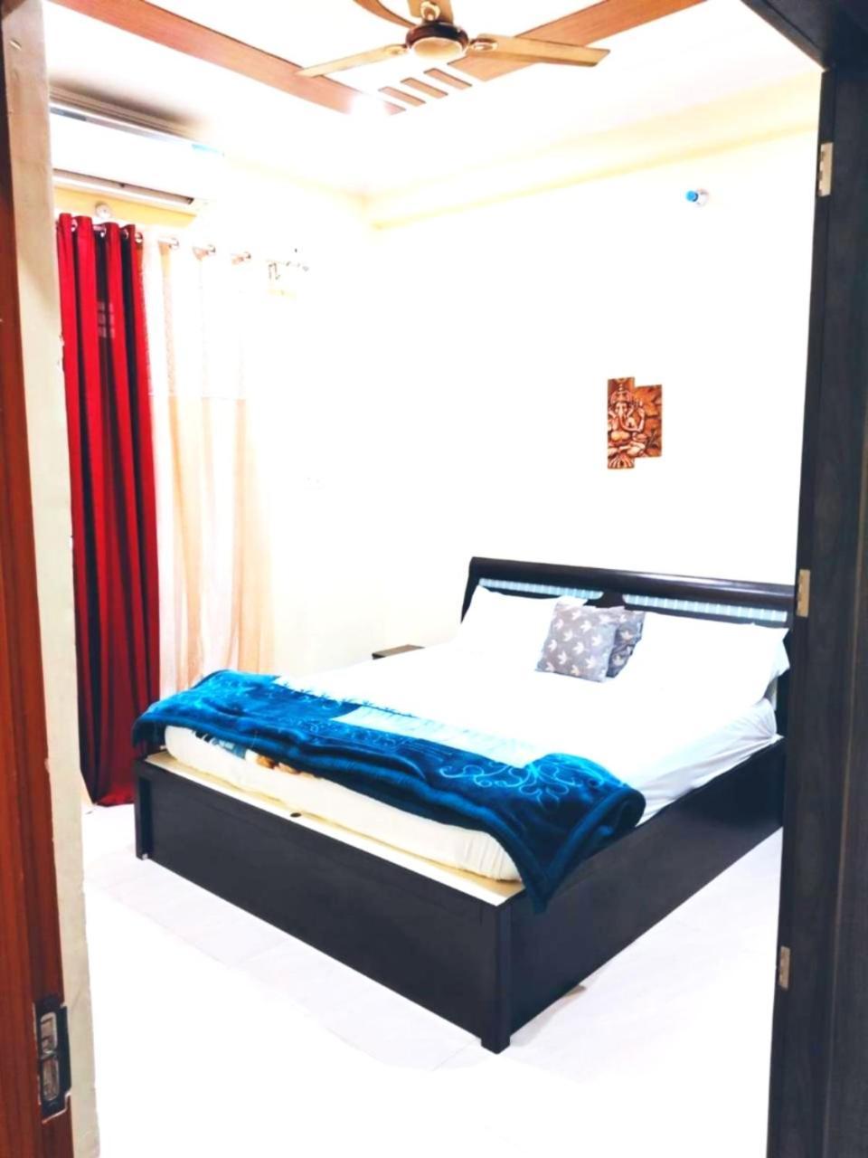 Usha Residency Apartment *